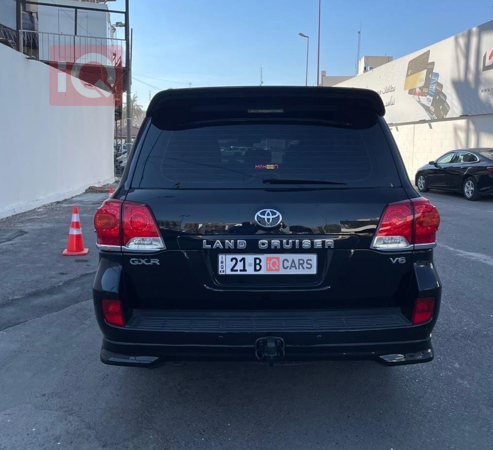 تويوتا لاندكروزر